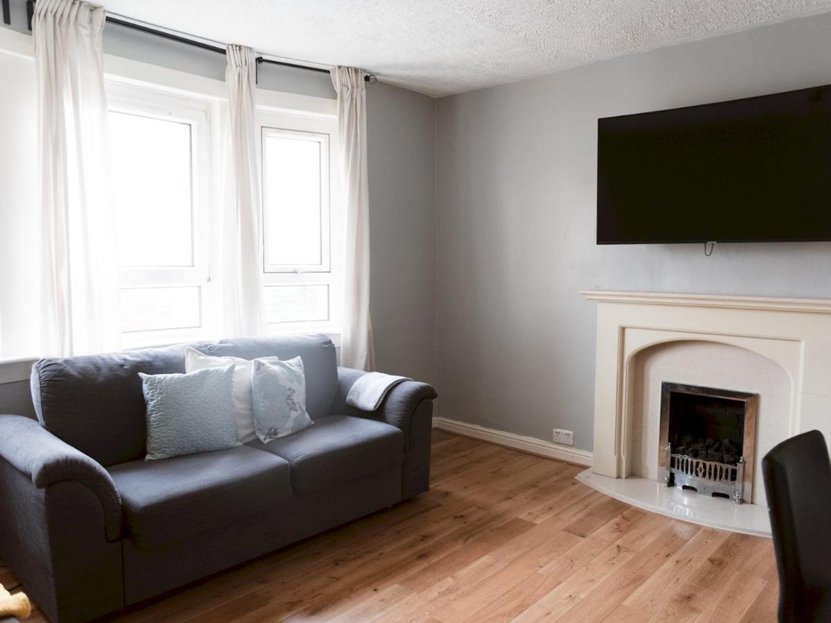 Pass The Keys Cozy Two Bed Flat Near Glasgow Airport & פאיסליי מראה חיצוני תמונה